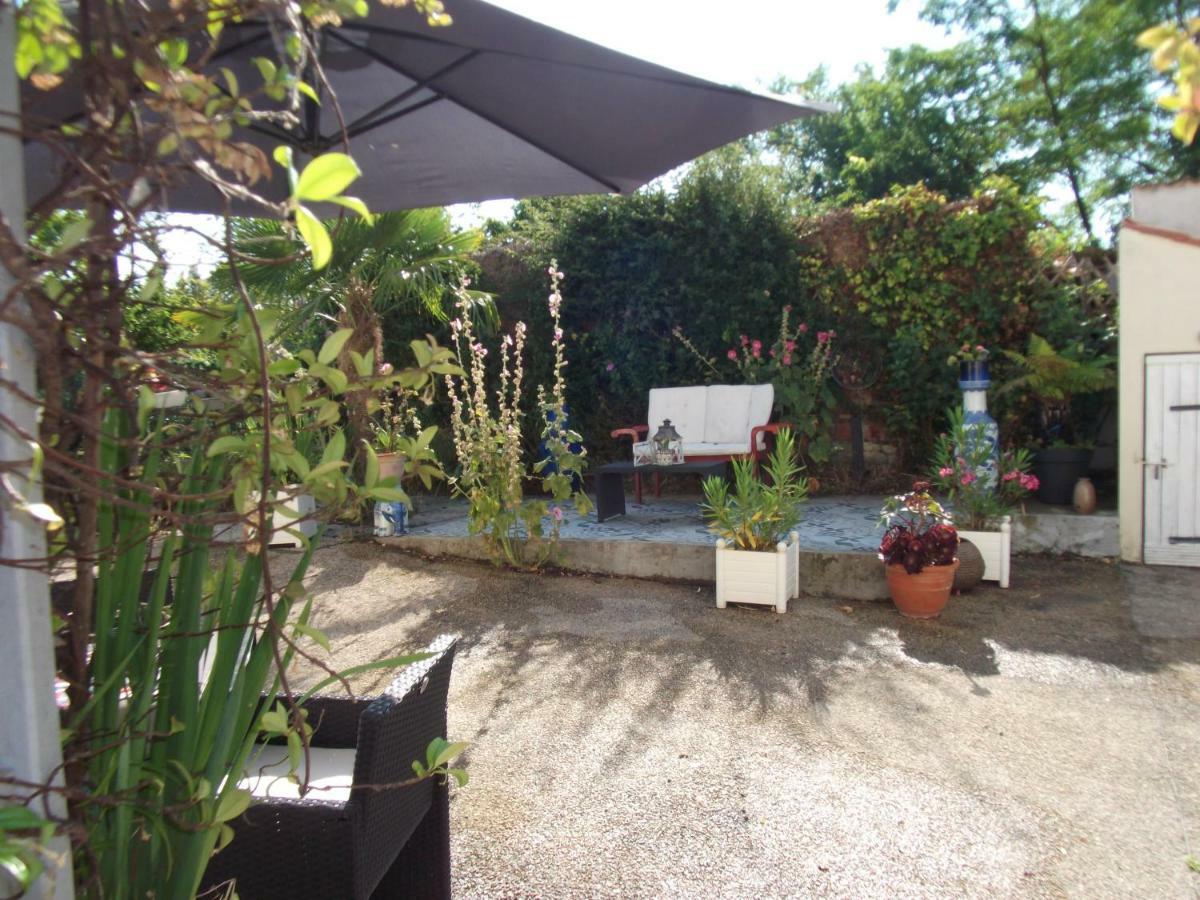 Les Mesanges Hotel La Greve-Sur-Mignon Buitenkant foto